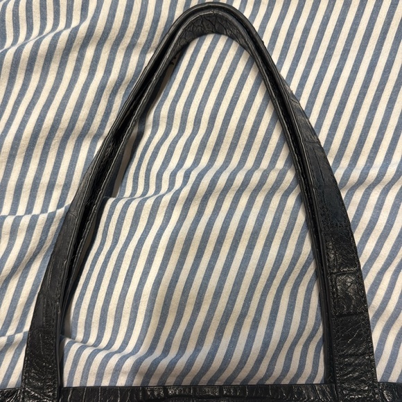 Cuyana Croc-Embossed Structured Tote - Size Small - Picture 10 of 16